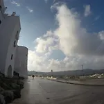 شقة Latorreangioina