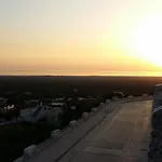 شقة Latorreangioina