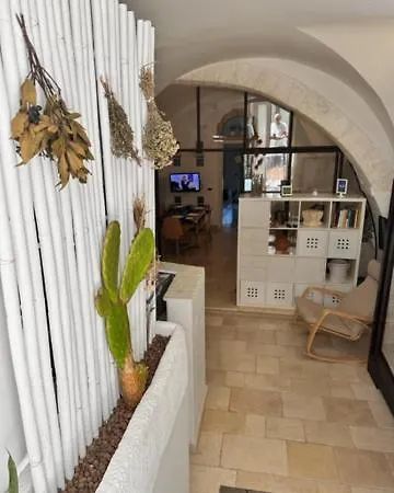 Latorreangioina * Ostuni