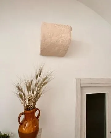 Latorreangioina Ostuni
