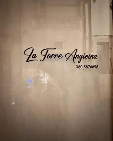 Latorreangioina