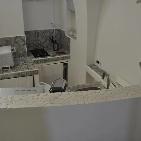 Latorreangioina Apartament *