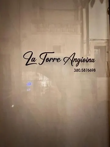 Latorreangioina